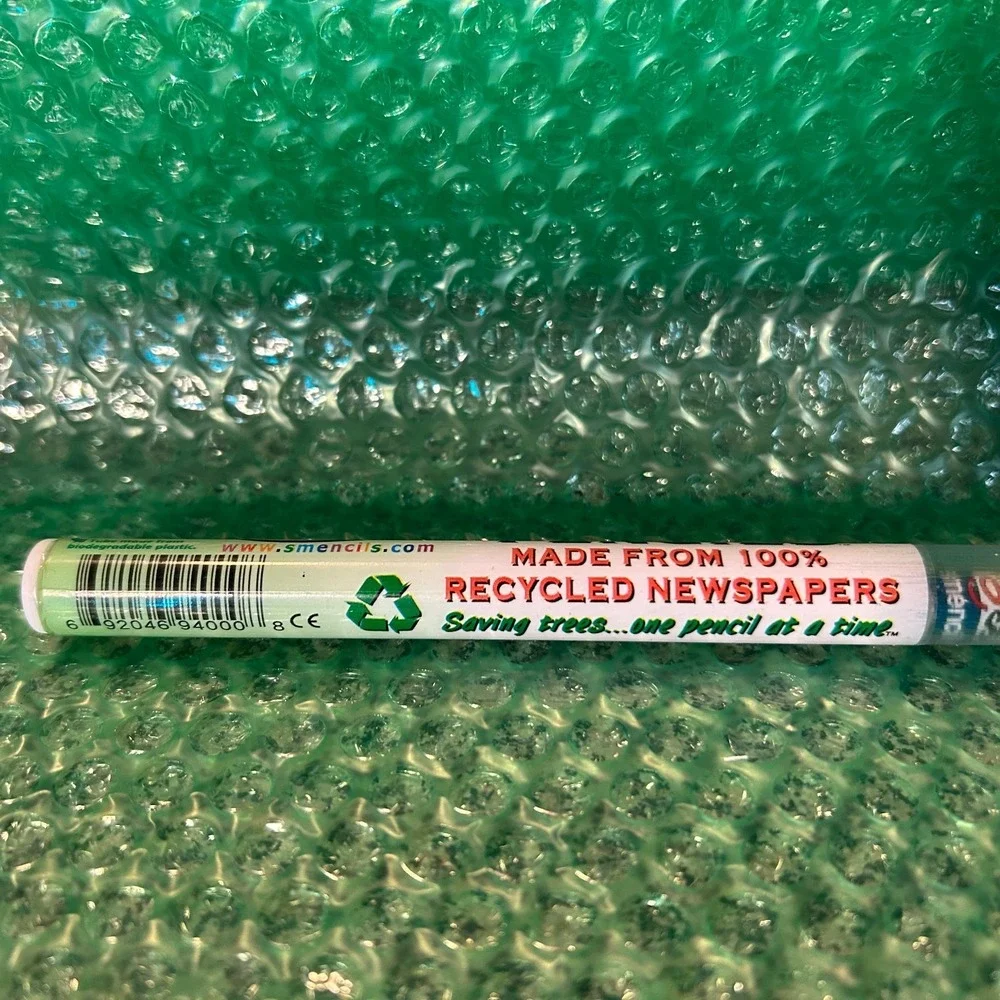 Smencils RETRO Colored -VERY BERRY-Gourmet Scented Pencil Eco Newspaper RARE